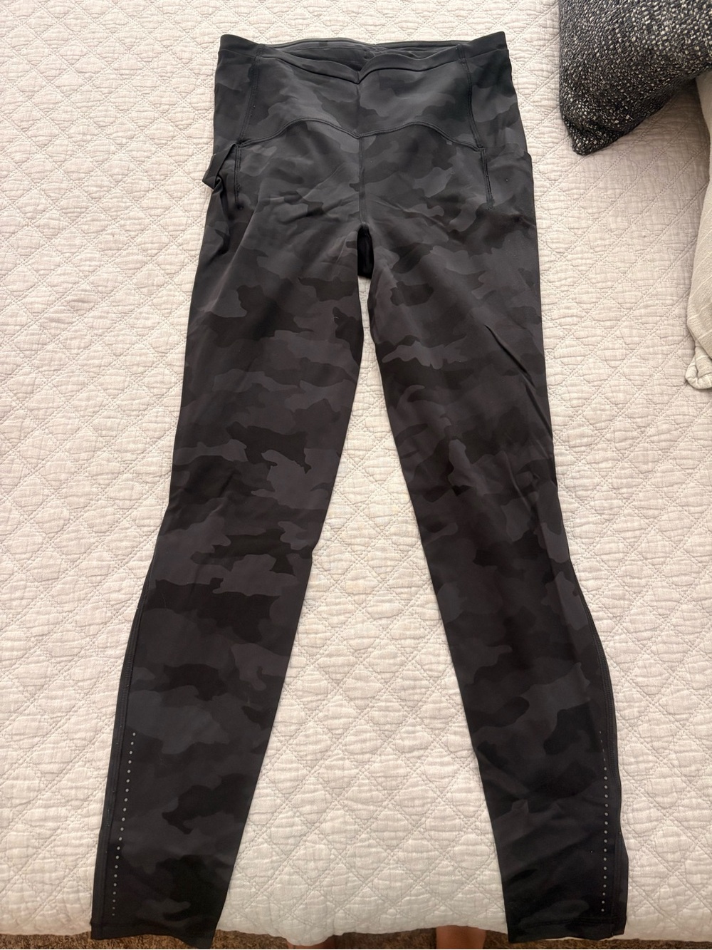 Lululemon Black Camo High-Waist Leggings with pockets